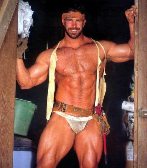 Pete-Kuzak---Garden-Shed---Tool-Belt-03.jpeg