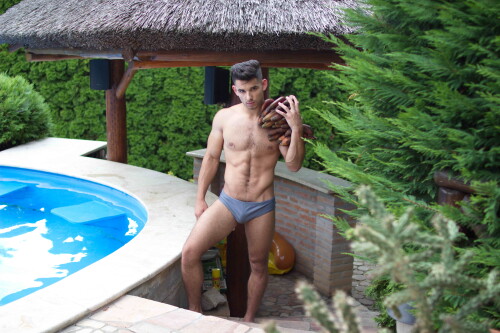 tropical104.jpeg