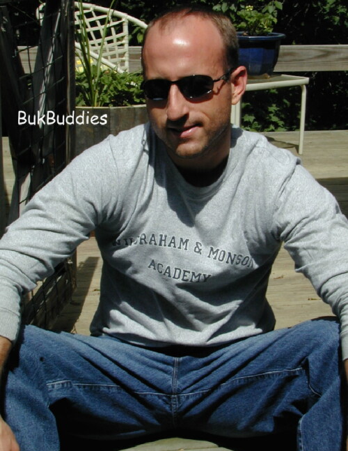 jeanmarc015e5e02a4fe59fbe14.jpg