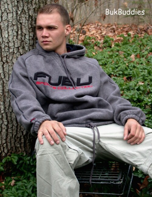 brad0186f512bb5efdcfd78.jpg