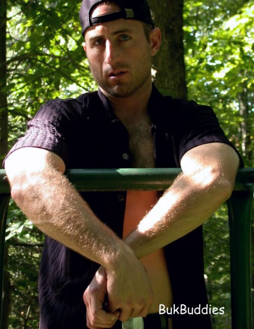 jeanmarc21861fc653bf7fe552b4.jpg