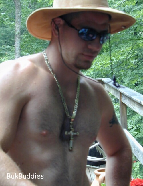 tony053e2964361a6f293ee.jpg
