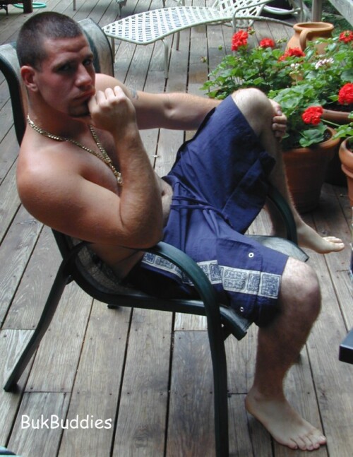 tony0655a13c18ee9050e71.jpg
