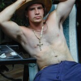 tony068aee8f0d21be2ef21