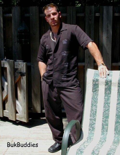tony200554f18f4f77e63288.jpg
