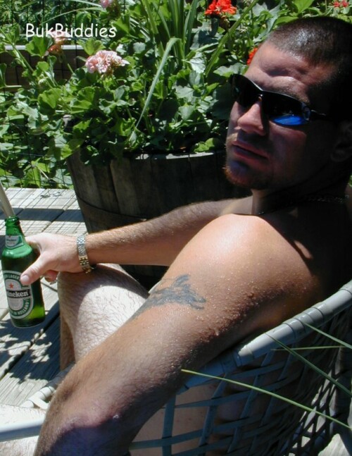 tony20973f92d7b7623bd75f.jpg