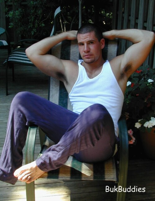 tony210498a738b70eab3586.jpg