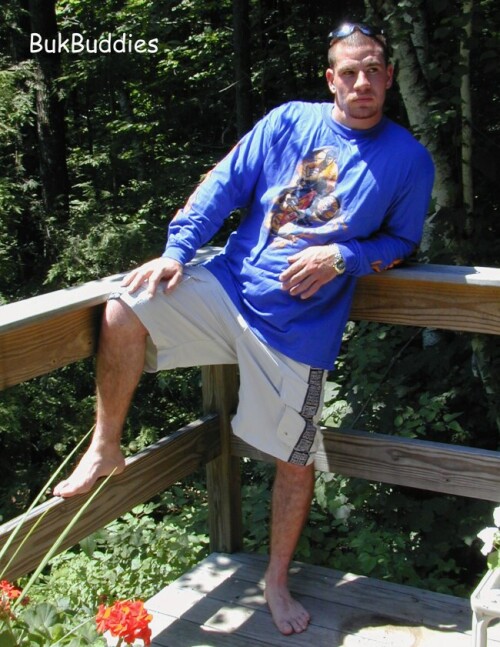 tony2b040fbe1f0dfafdfd457.jpg