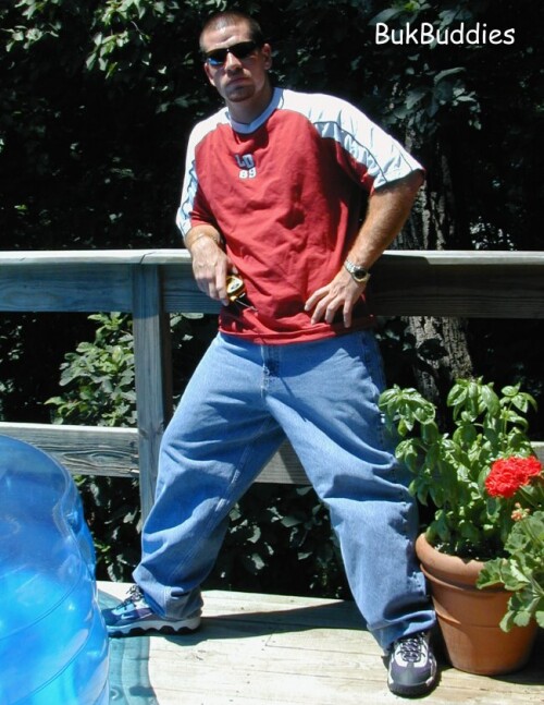 tony2r032de78e5248957af4a.jpg