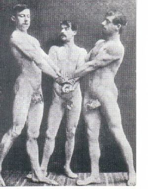 0d-1800s-StudioPose-NudeTrioc914431f15710303.jpg