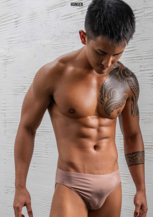HUNGER-HOMME-NO.12-EBOOK-167.png