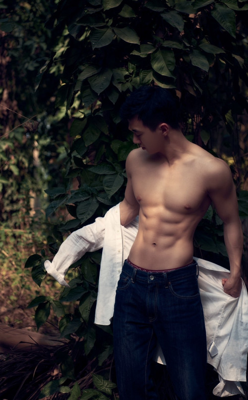 MUSCLE-MAN-NO.41-19.jpg