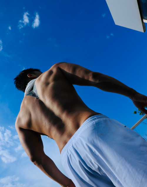 MUSCLE-MAN-NO.42-241694b6806365464b.jpg