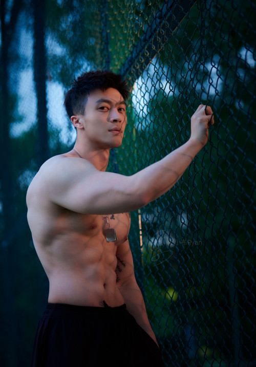 MUSCLE-MAN-NO.42-39.jpg