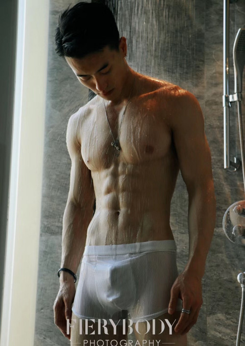 MUSCLE-MAN-NO.43-06.jpg