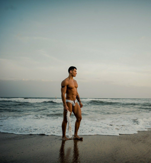 MUSCLE-MAN-NO.44-123.jpg