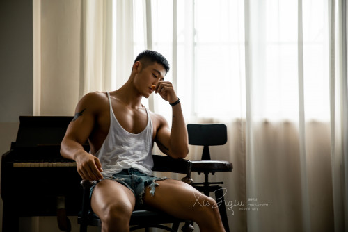 MUSCLE-MAN-NO.44-50.jpg