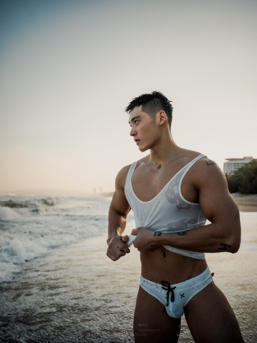 MUSCLE-MAN-NO.44-66.jpg