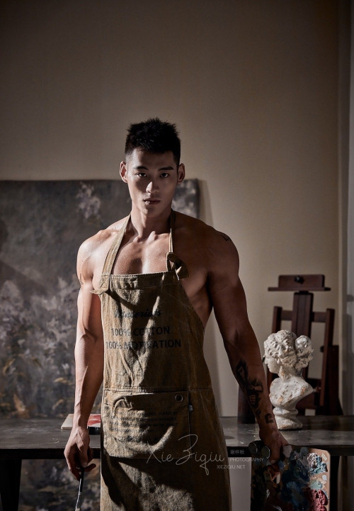 MUSCLE-MAN-NO.44-96.jpg