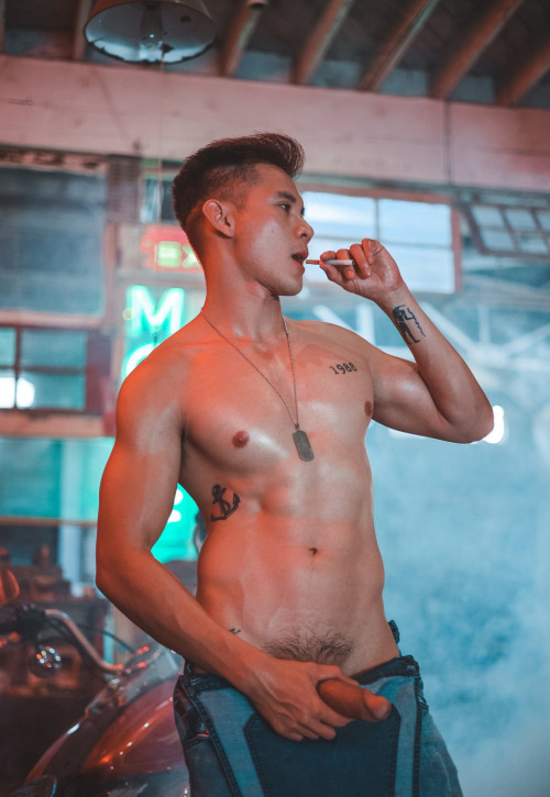 SCREW-ME---HO-VINH-KHOA-07.jpg