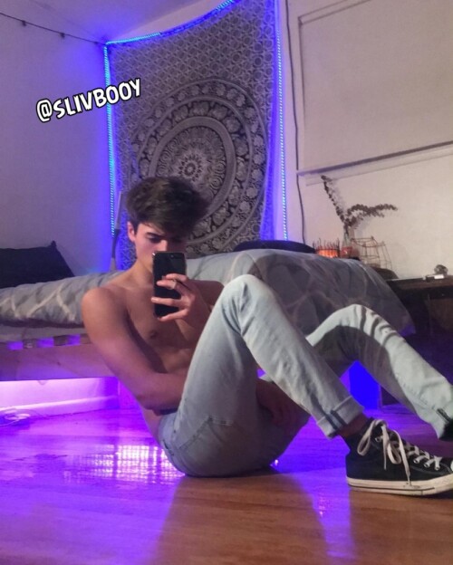 Guys-archivee-18-398.jpeg