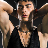 MUSCLE-MAN-48-022