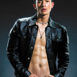 MUSCLE-MAN-48-025