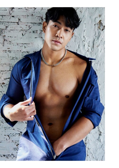 BACK-Magazine-4-Raw-Edition-Pic-003.jpeg