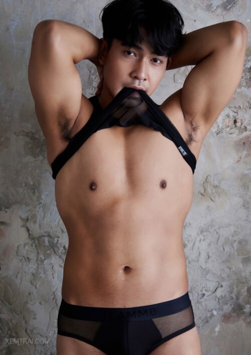 BACK-Magazine-4-Raw-Edition-Pic-055.jpeg