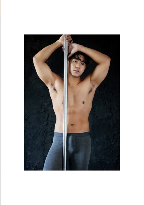 BACK-Magazine-4-Raw-Edition-Pic-096.jpeg