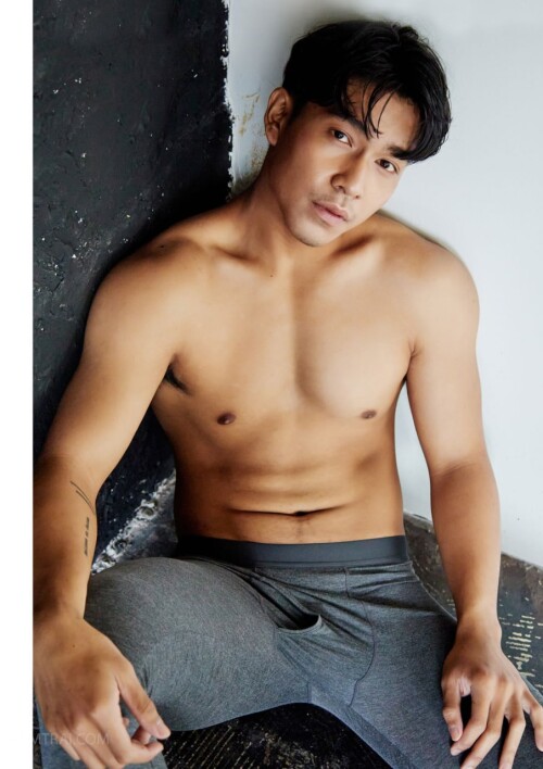 BACK-Magazine-4-Raw-Edition-Pic-101.jpeg