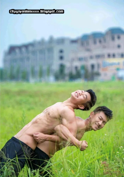 BlueMen144_126.png