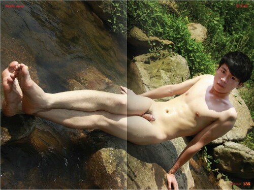 Mori-Boy-176f9d10047c0675ec0.jpeg