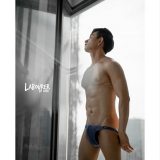 LABOURER9-053