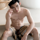 SeLF11-056