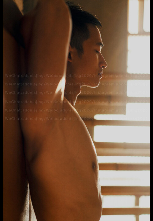 LUST-MAN-01-012.jpeg