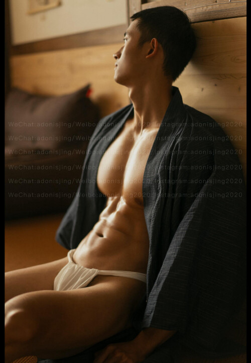 LUST-MAN-01-122.jpeg