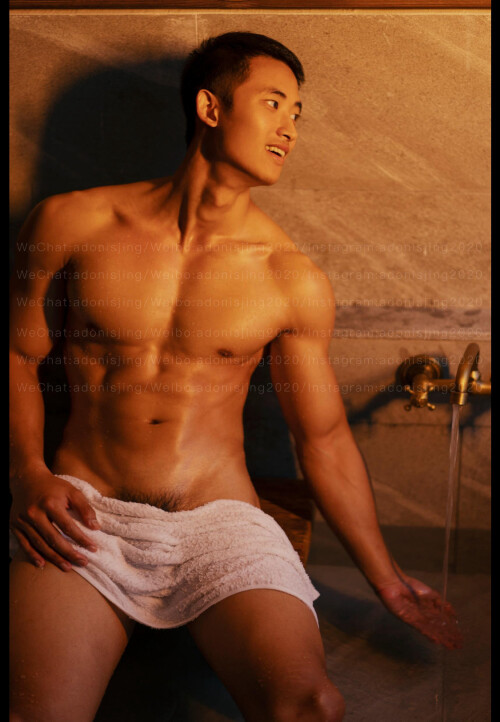 LUST-MAN-02-095.jpeg