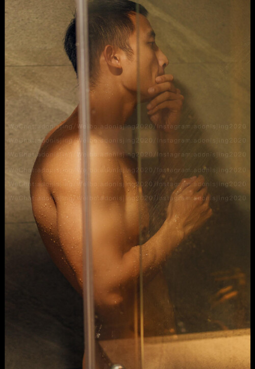 LUST-MAN-02-101.jpeg