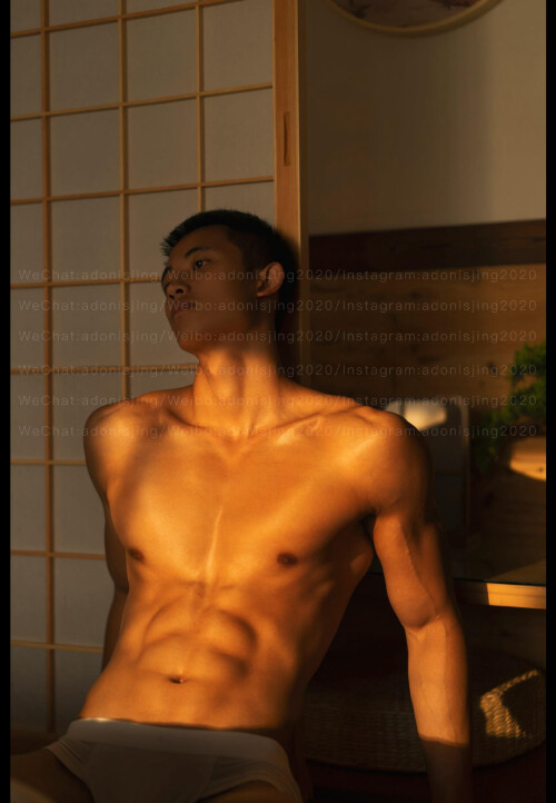 LUST-MAN-02-22.jpeg