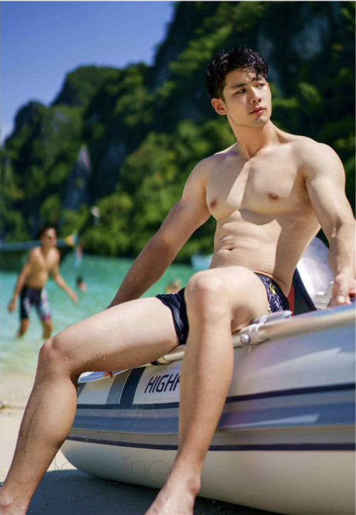 The-Angel-Love-_White-Version-54.png