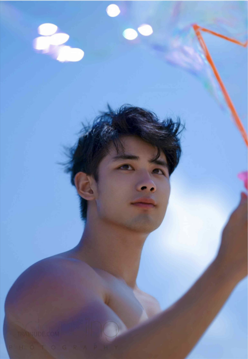 The-Angel-Love-_White-Version-77.png