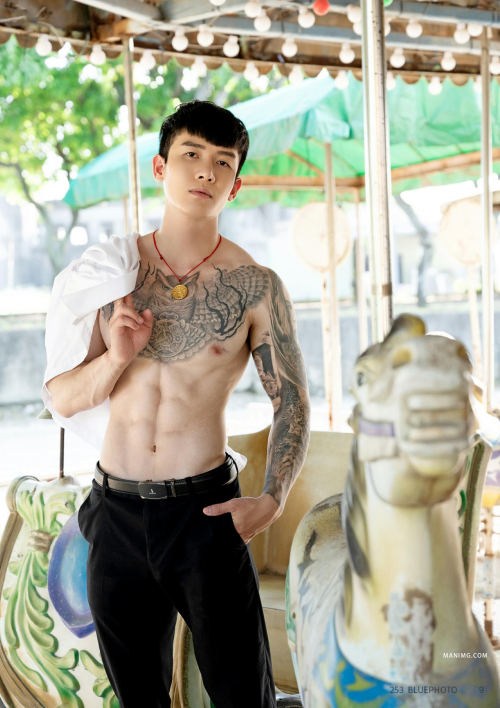 Bluephoto--No.253-18.png