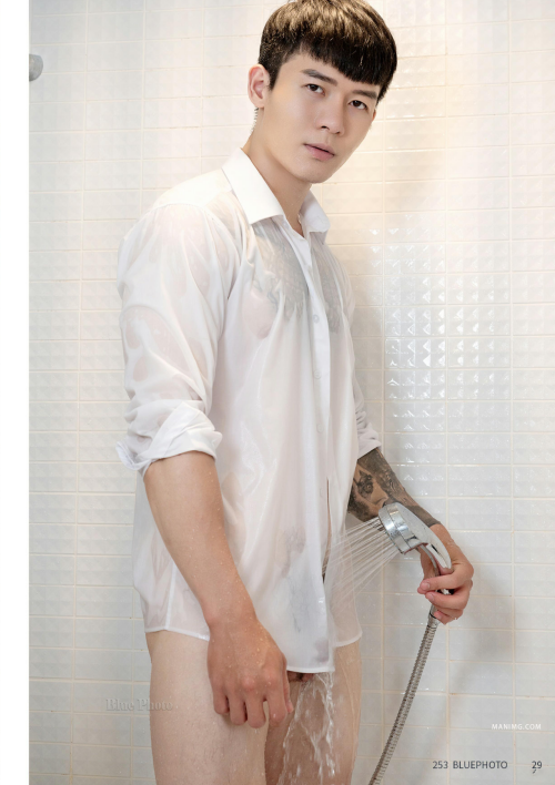 Bluephoto--No.253-35.png