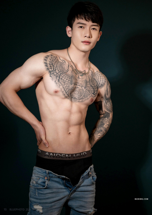 Bluephoto--No.253-72.png