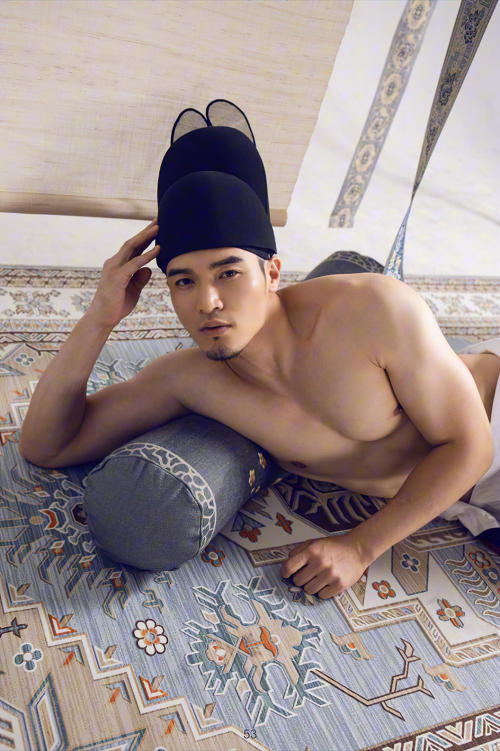 The-King-Men-051.png