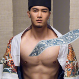 The-King-Men-053