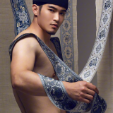 The-King-Men-054