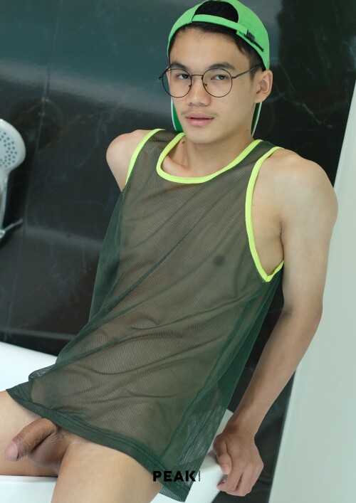 103.jpg