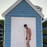 049